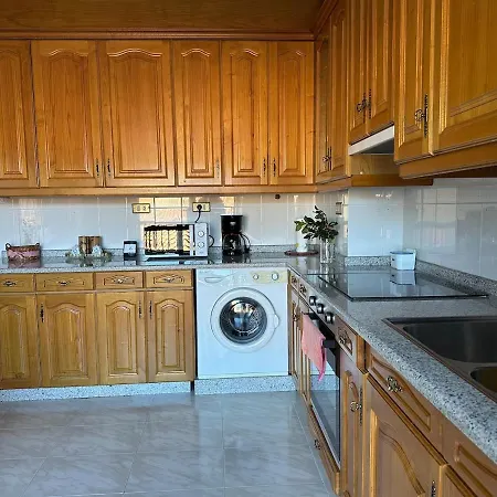 In Bande, Xures Apartman *